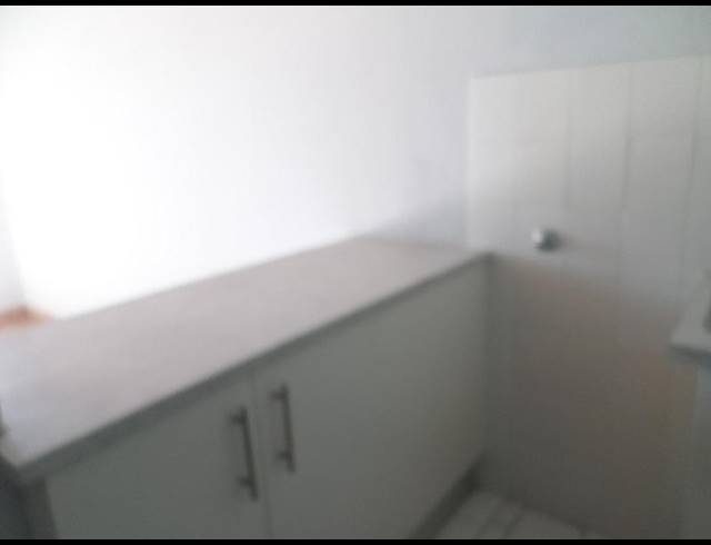 1 BEDROOM PROPERTY TO RENT IN FERNDALE